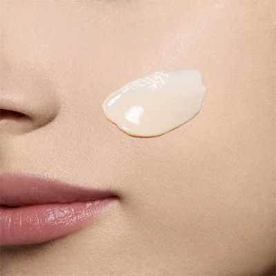 CLARINS Beauty Flash Balm Skaistinamasis veido balzamas